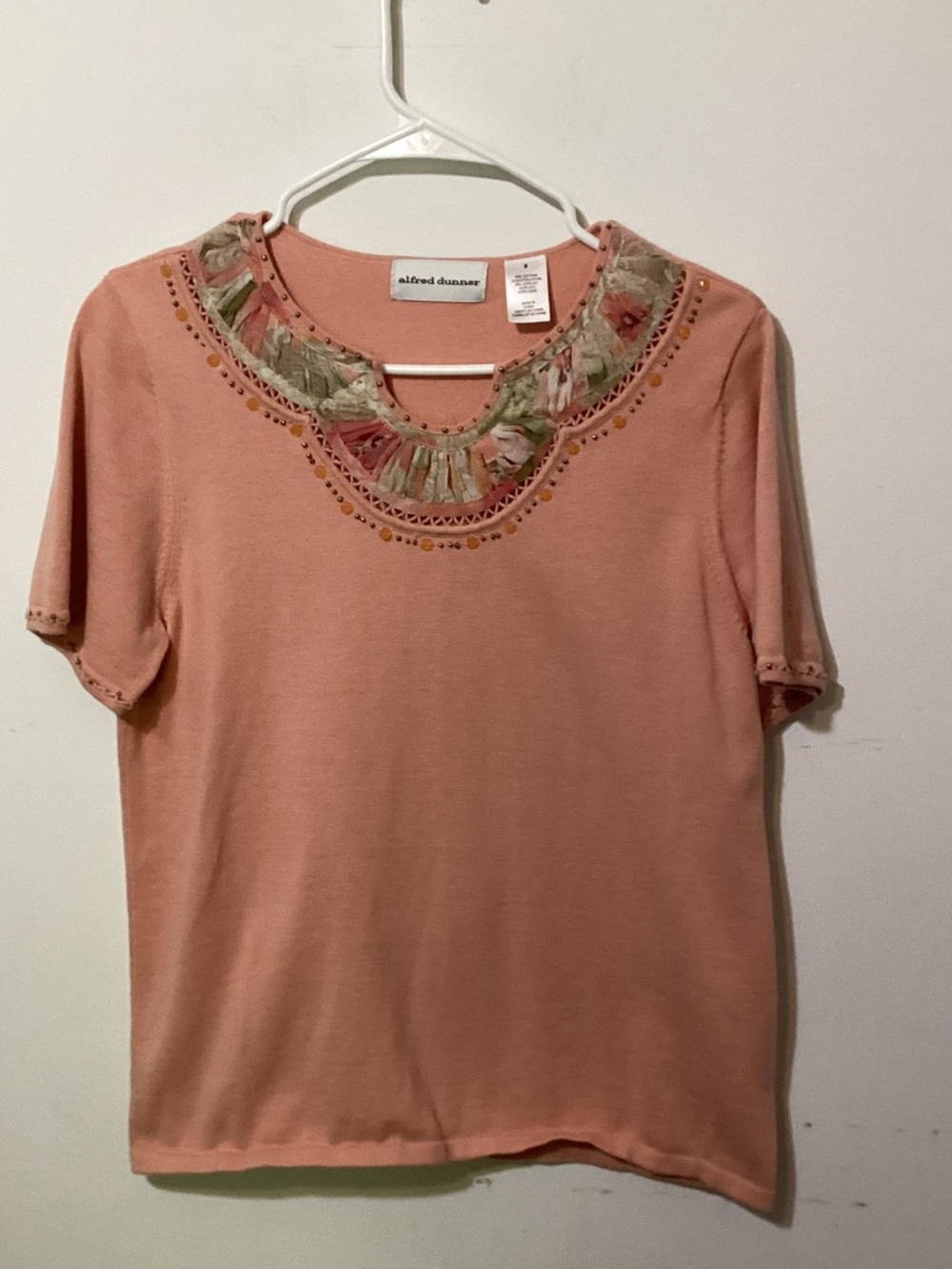 Alfred Dunner Peach Salmon Coral Short Sleeve Sweater Floral Beaded Neck Small